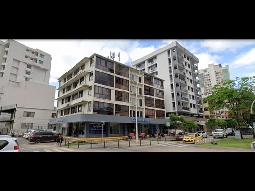 Residential complexes in El Cangrejo, Distrito de Panamá