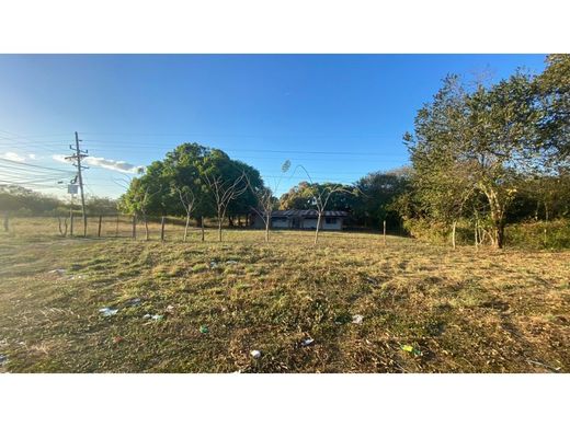 Land in Santa María, Distrito Penonomé