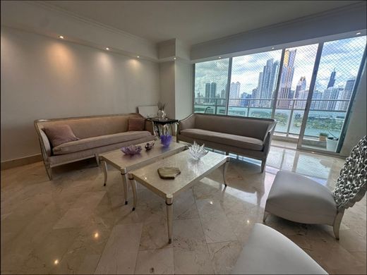 Apartment / Etagenwohnung in Panama-Stadt, Distrito de Panamá