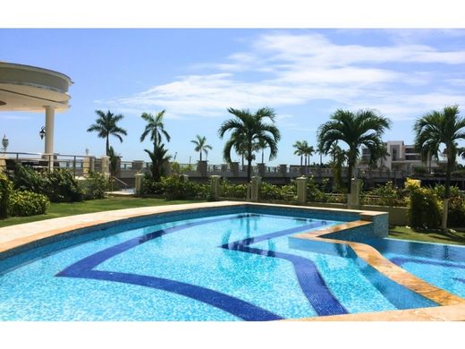 Apartment / Etagenwohnung in Bella Vista, Distrito de Donoso