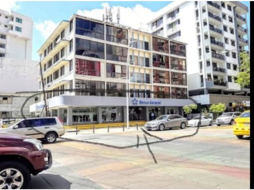 Residential complexes in Panama City, Distrito de Panamá