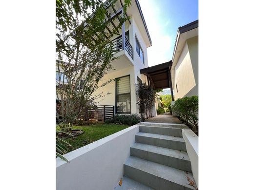 Luxury home in Arraiján, Distrito Arraiján