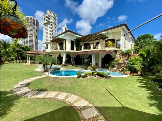 Lüks ev Juan Díaz, Distrito de Antón