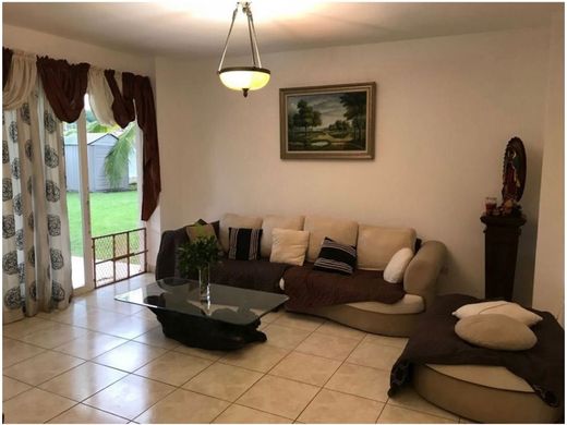 Casa di lusso a San Miguelito, Distrito San Miguelito