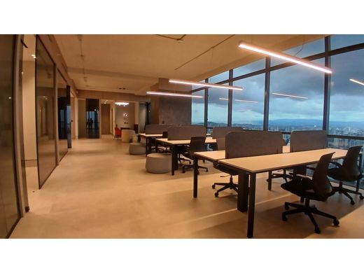 Escritório - Bella Vista, Distrito de Donoso