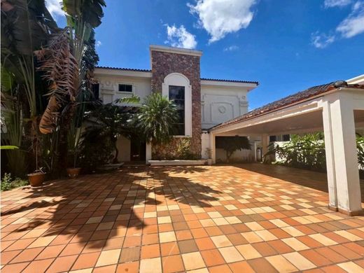 Luxury home in Betania, Distrito de Panamá