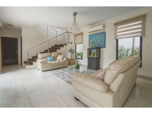 Luxury home in Arraiján, Distrito Arraiján