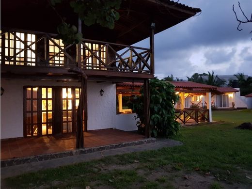 Luxury home in Viento Frío, Distrito de Santa Isabel