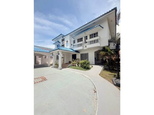 Luxury home in Río Hato, Distrito de Antón