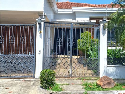Maison de luxe à Betania, Distrito de Panamá