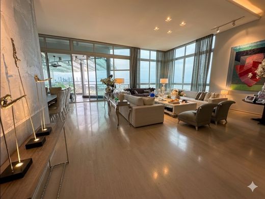 Ático en San Francisco, Distrito de San Francisco