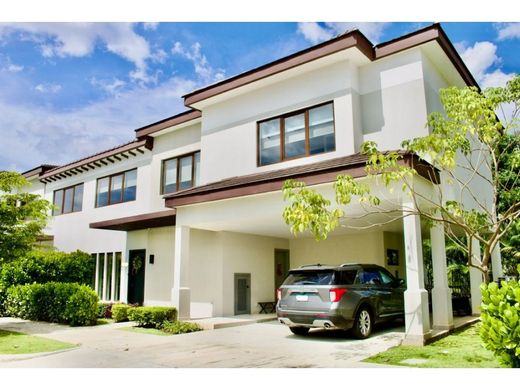 Luxury home in Panama City, Distrito de Panamá