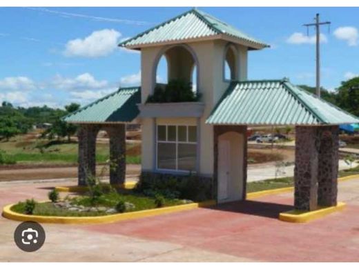 Luxury home in La Chorrera, Distrito de La Chorrera