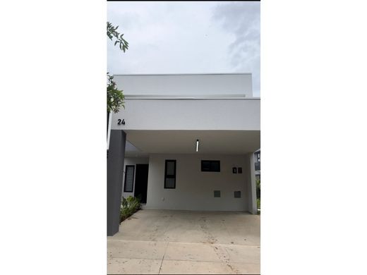 منزل ﻓﻲ Arraiján, Distrito Arraiján