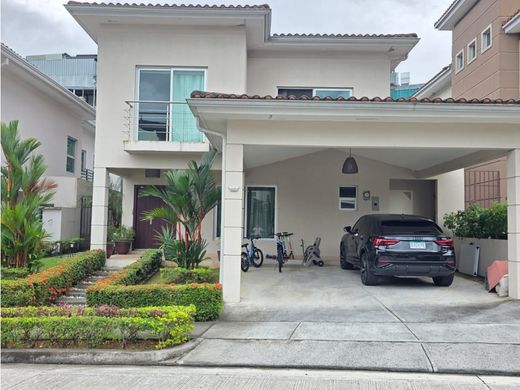 Piso / Apartamento en Ancón, Distrito de Panamá