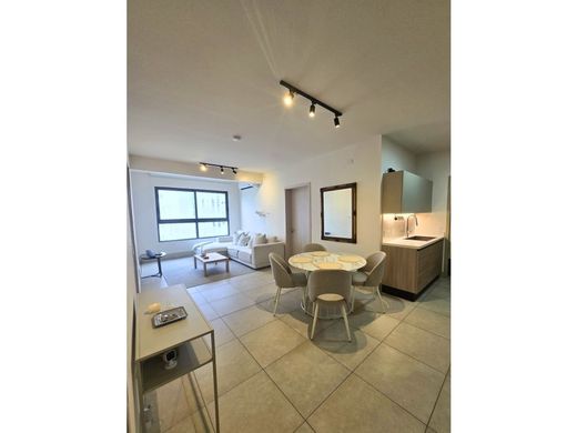 Daire Juan Díaz, Distrito de Antón