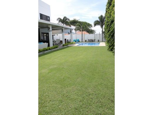 منزل ﻓﻲ Río Hato, Distrito de Antón