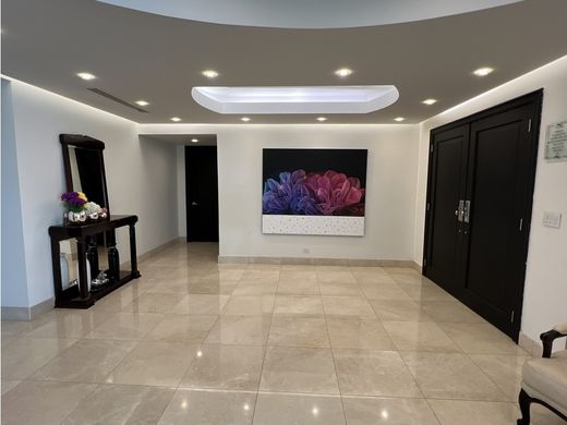 Piso / Apartamento en Bella Vista, Distrito de Donoso