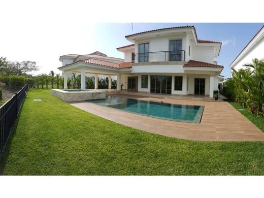 Luxury home in Juan Díaz, Distrito de Antón