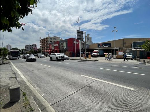 Teren w Panama, Distrito de Panamá