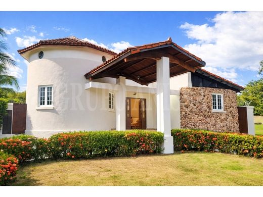 Luksusowy dom w Chame, Distrito de Chame