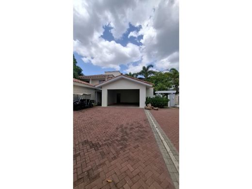 منزل ﻓﻲ Río Hato, Distrito de Antón