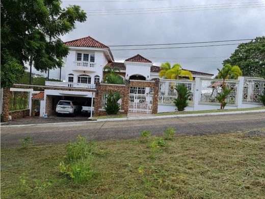Casa di lusso a San Miguelito, Distrito San Miguelito