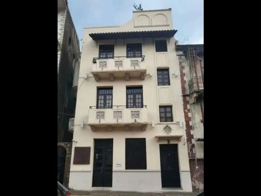 Wohnkomplexe in Panama-Stadt, Distrito de Panamá