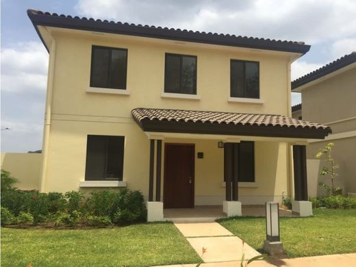 Luxury home in Panama City, Distrito de Panamá