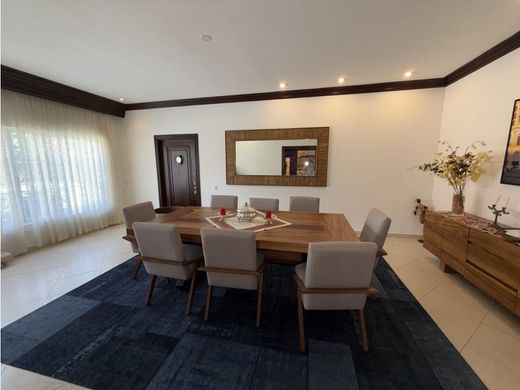 Juan Díaz, Distrito de Antónの高級住宅