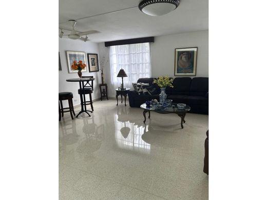 Daire Bella Vista, Distrito de Donoso