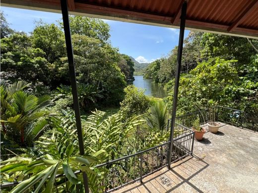 Casa di lusso a Las Lajas, Distrito de Panamá