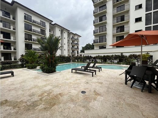 Apartment / Etagenwohnung in Albrook, Distrito de Panamá