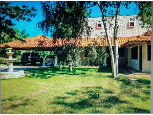 Maison de luxe à Chitré, Distrito de Chitré