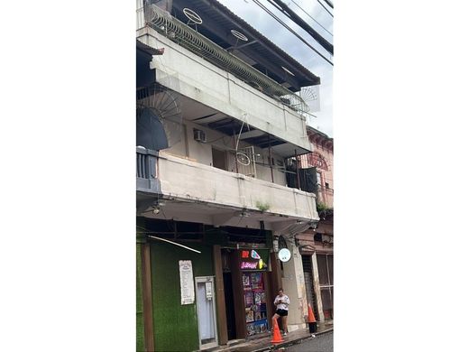 パナマシティ, Distrito de Panamáのアパートメント・コンプレックス