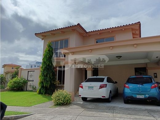 Luxury home in San Miguelito, Distrito San Miguelito