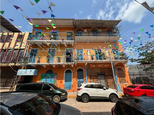 Wohnkomplexe in Panama-Stadt, Distrito de Panamá