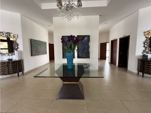 Элитный дом, Панама, Distrito de Panamá