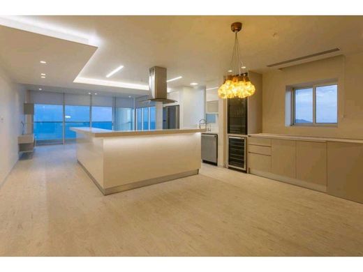 Apartment / Etagenwohnung in Bella Vista, Distrito de Donoso