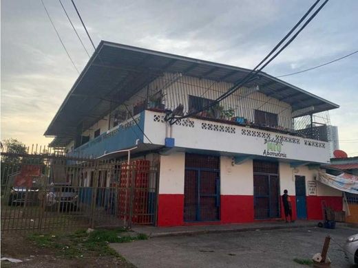 호화 저택 / Río Abajo, Distrito de Panamá