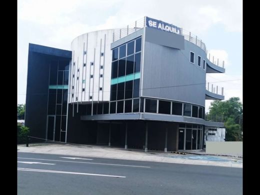 Wohnkomplexe in Parque Lefevre, Distrito de Panamá