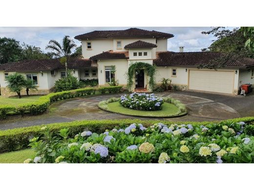 Luxury home in Boquete, Distrito de Boquete