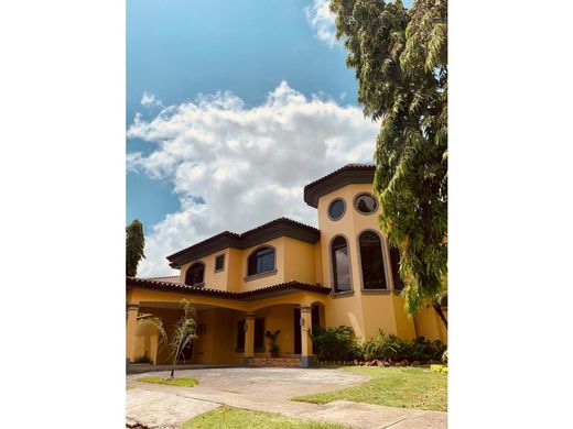 Luxus-Haus in Juan Díaz, Distrito de Panamá