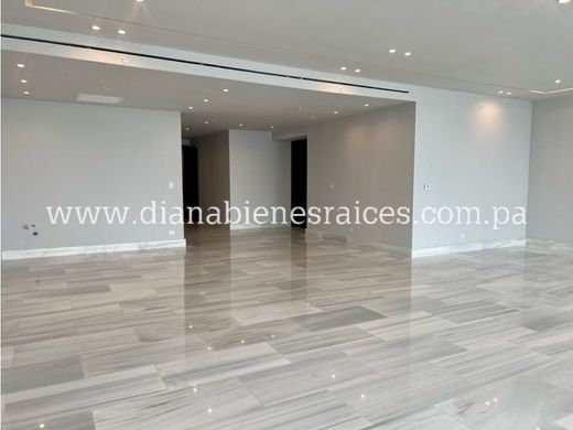 Apartment / Etagenwohnung in Panama-Stadt, Distrito de Panamá