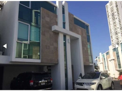 Элитный дом, Carrasquilla, Distrito de Panamá