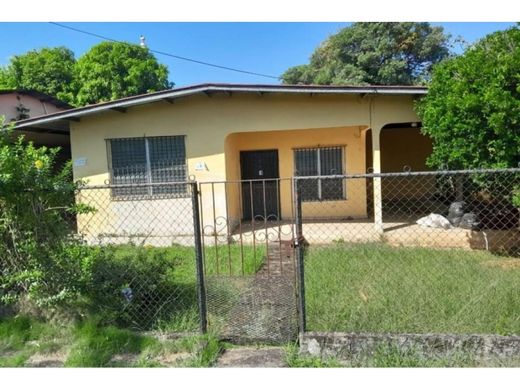 Casa de lujo en Ancón, Distrito de Panamá