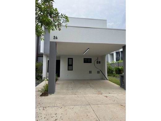 Элитный дом, Arraiján, Distrito Arraiján