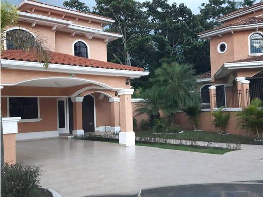 Luxus-Haus in Panama-Stadt, Distrito de Panamá