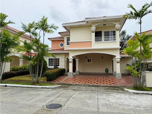 Casa di lusso a Panamá, Distrito de Panamá