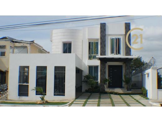 Luxus-Haus in San Miguelito, Distrito San Miguelito